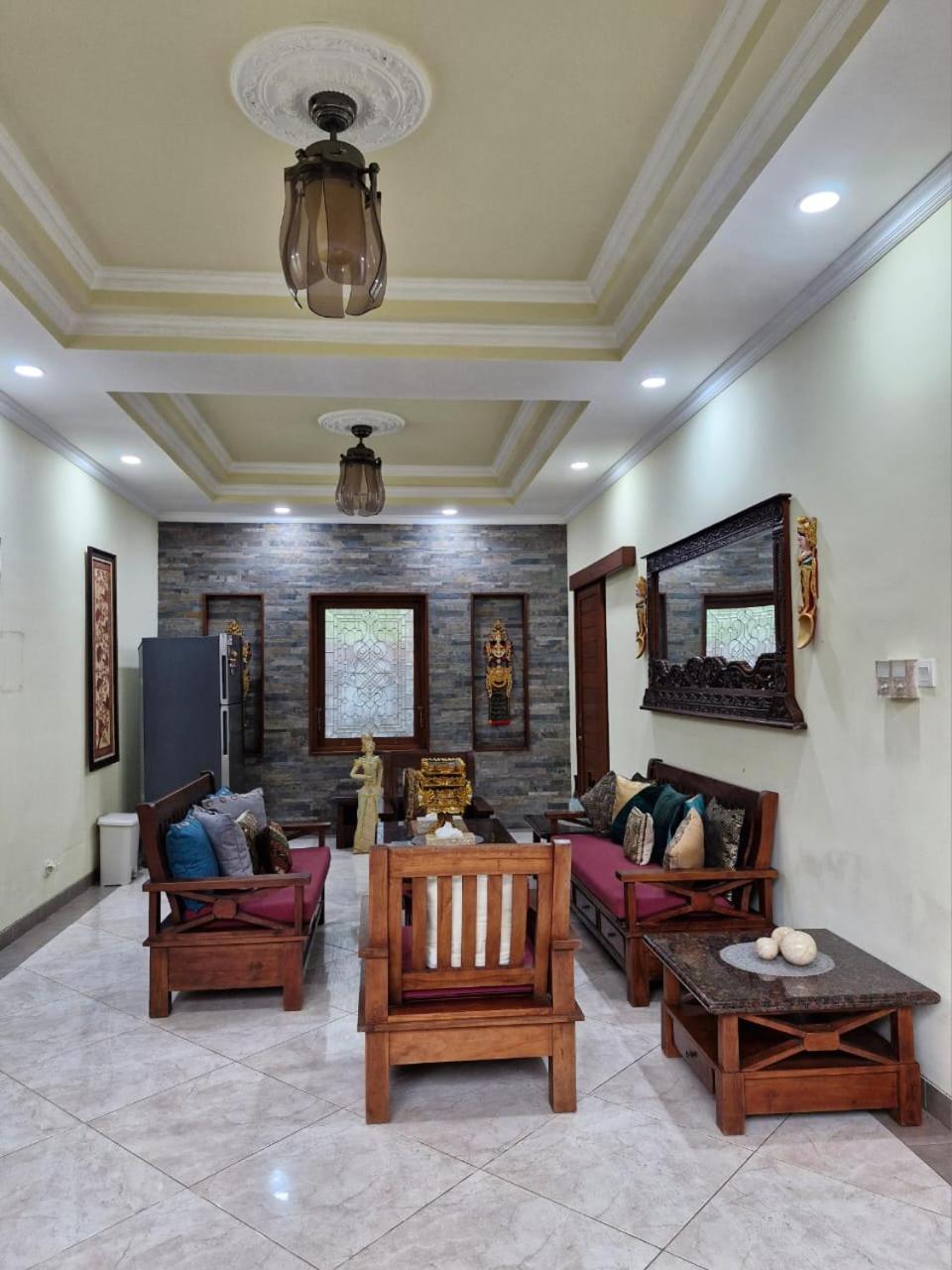 Sari Ayuning Nusa Guest House Lembongan Buitenkant foto